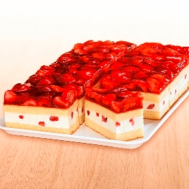 Erdbeer Topfen Schnitte  - 